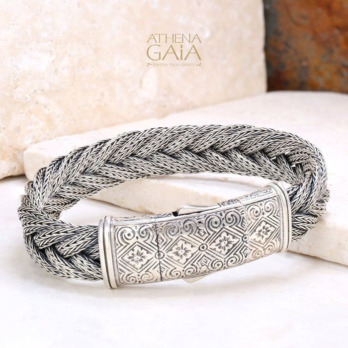 Minoas Wide Braided Strap Bracelet