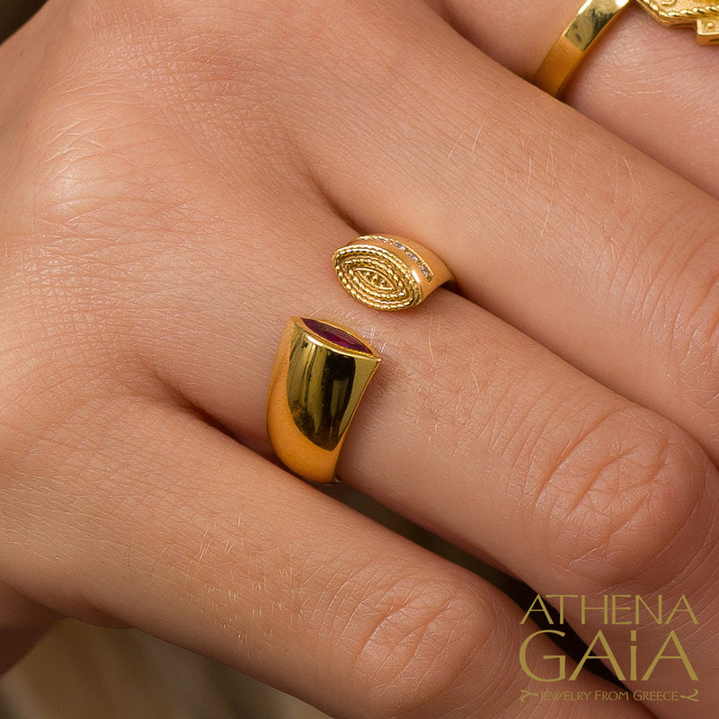 Royal Heritage Split Ring - 18k Gold Ring - Cocktail Ring