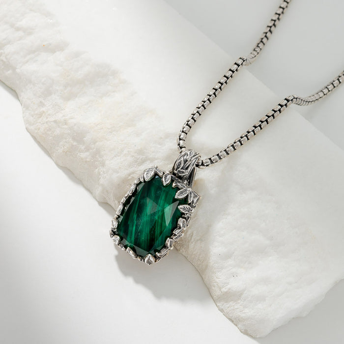 Pop Rocks Ivy Bezel Tetra Pendant - Sterling Silver Pendant