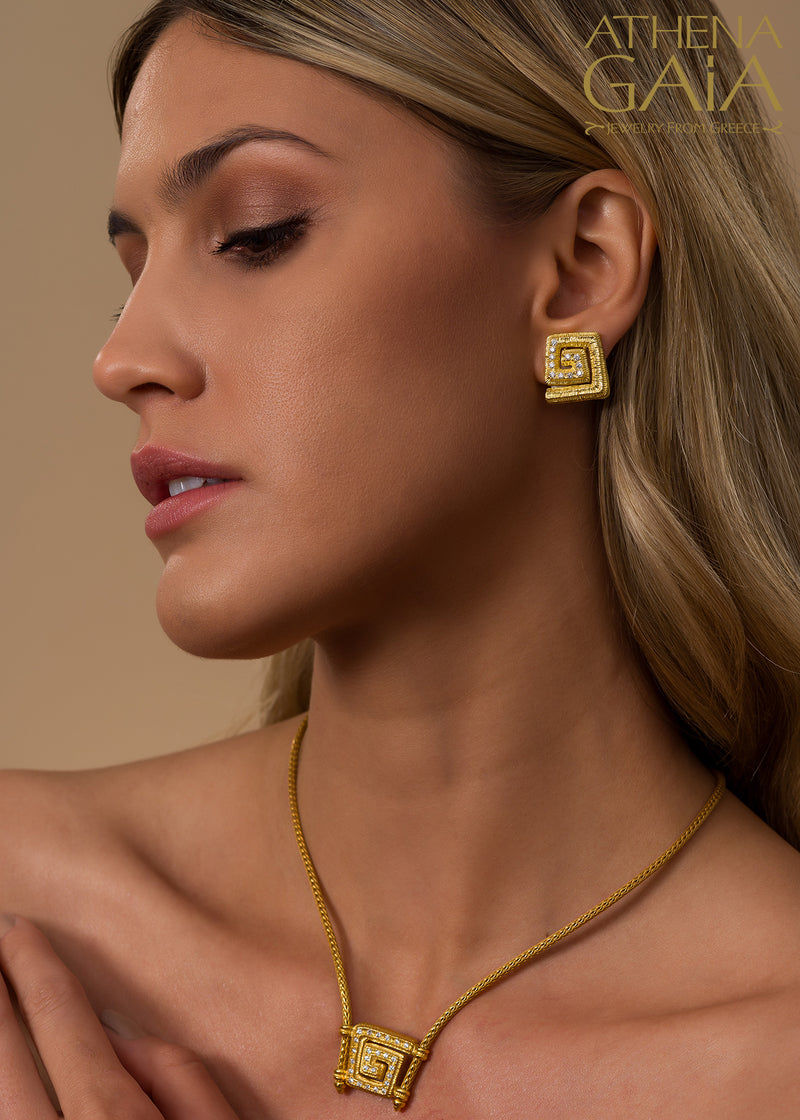 Meander Diamond Fall Necklace - 18k Gold Necklace