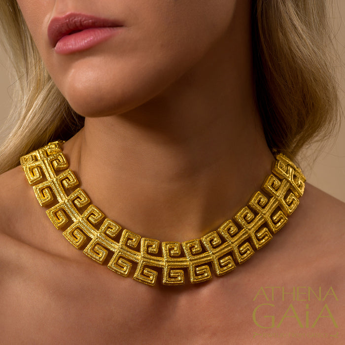 Meander Fountain Necklace