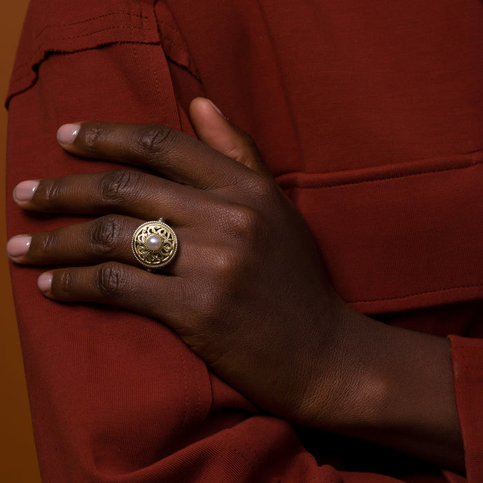 Garden Shadows Gold and Pearl Ring