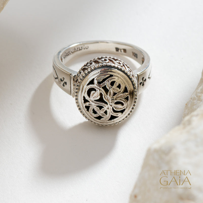 Garden Shadows Mini Oval Ring - Sterling Silver - Signet Ring