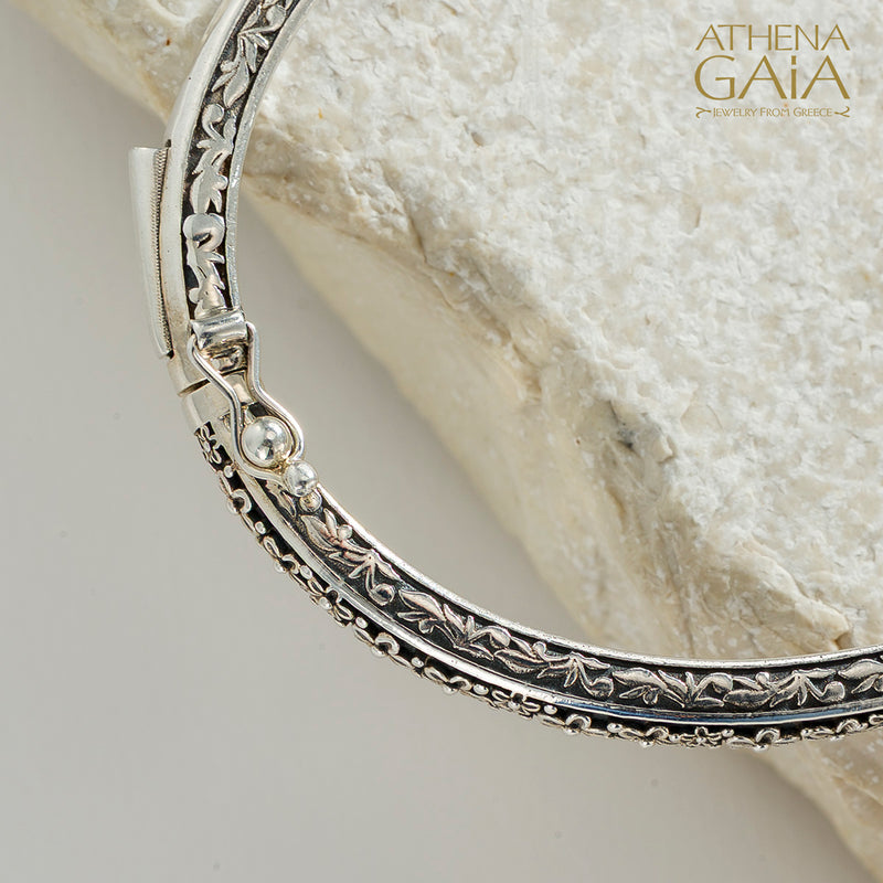 Meadow Breeze Wild Flower Bracelet - Sterling Silver - Hinged Bangle Bracelet