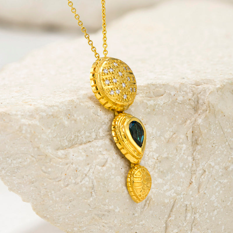 Cosmos Stars and Sea Tortoise Pendant Necklace - 18k Gold Necklace