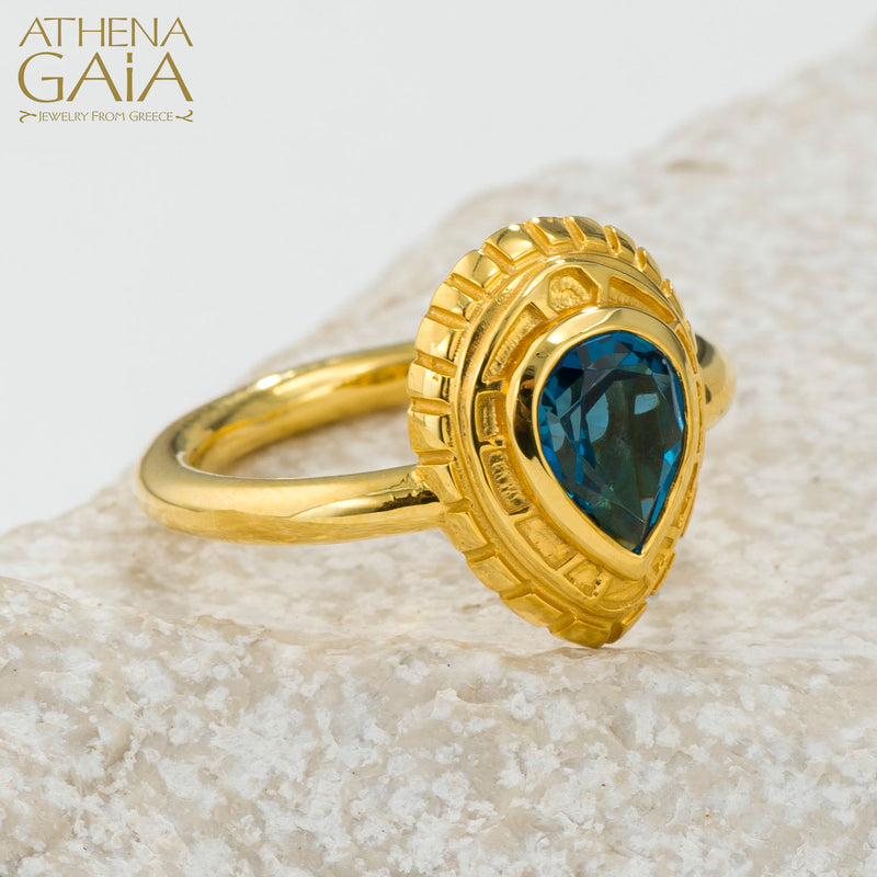 Cosmos Stone Ring (Medium) - 18k Gold Ring - Cocktail Ring