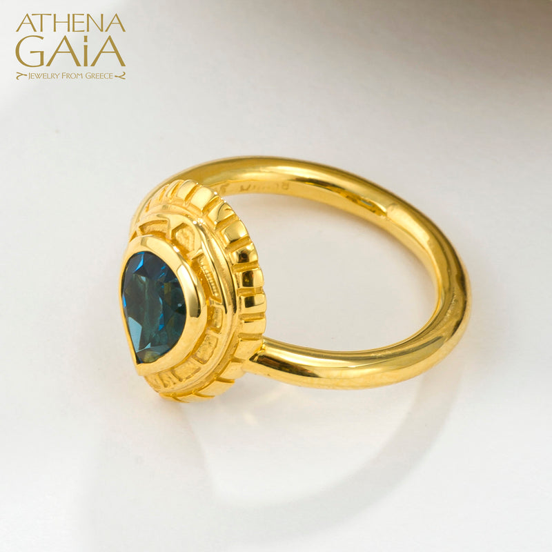 Cosmos Stone Ring (Medium) - 18k Gold Ring - Cocktail Ring