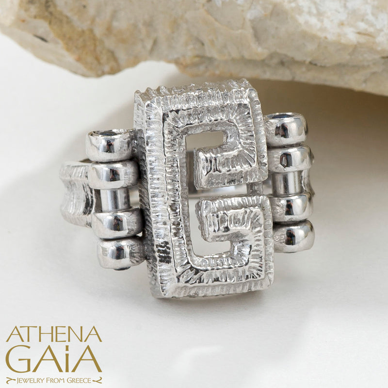 Stone Hinge Meander Ring - 18k Gold Ring - Cocktail Ring