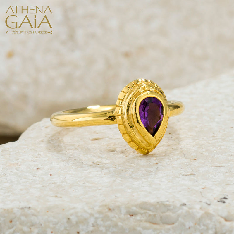 Cosmos Stone Ring (Small) - 18k Gold Ring - Cocktail Ring