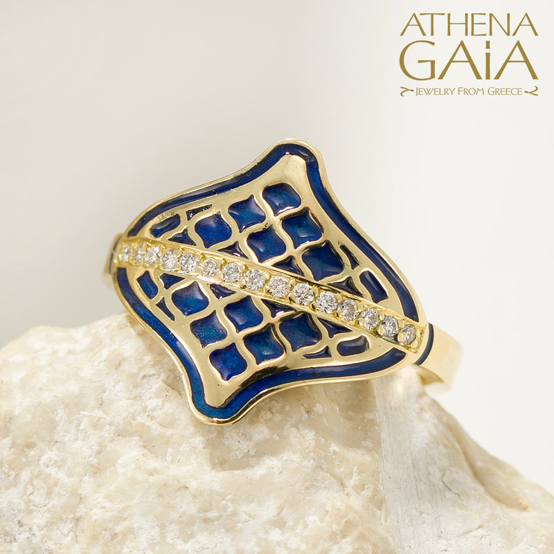 Periklista Enamel Crest Ring - 18k Gold - Cocktail Ring