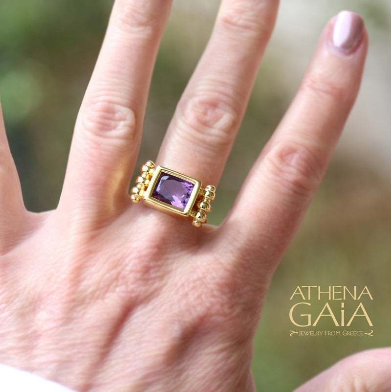Shadow and Light Amethyst Ring - 18k Gold Ring - Cocktail Ring