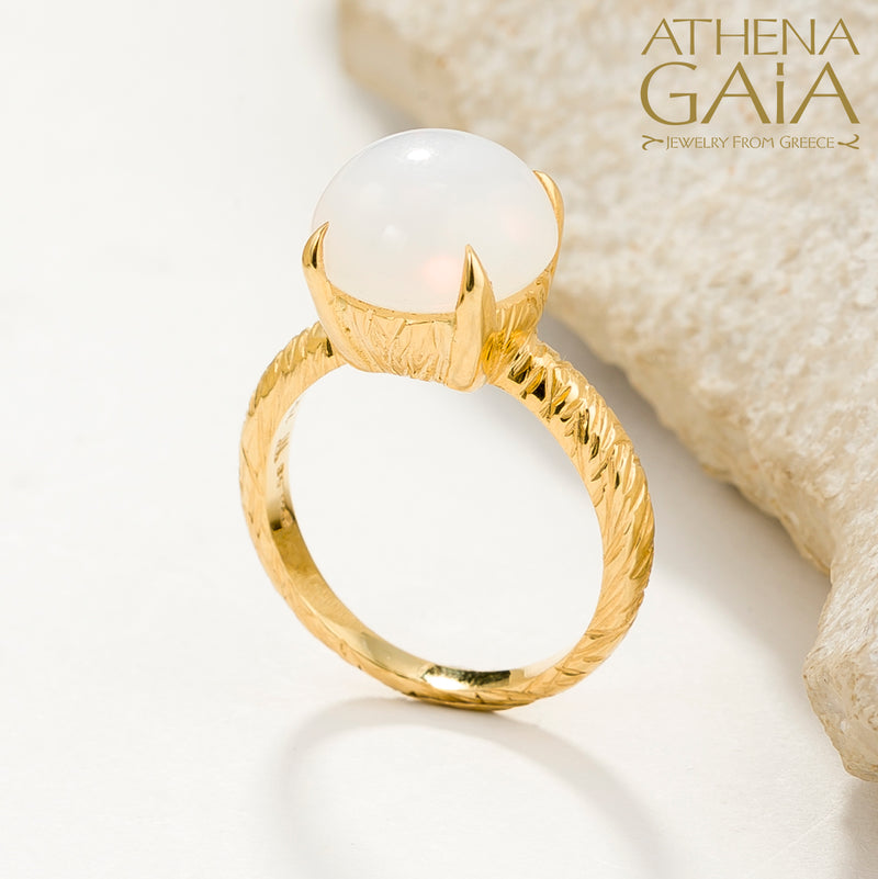 Four Seasons Winter Stone Ring - 18k Gold Ring - Cocktail Ring