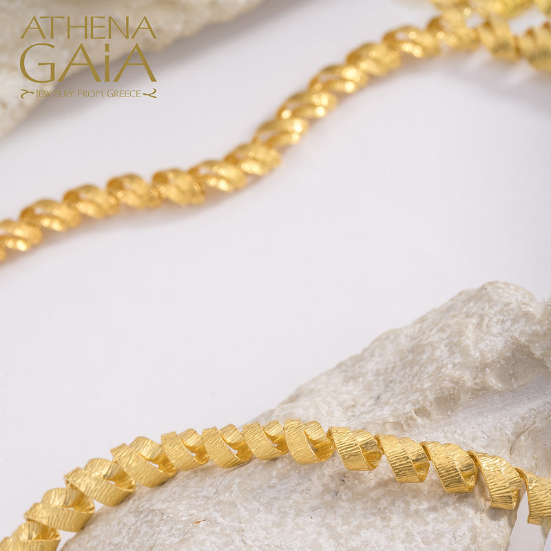 Looping Ribbon with Diamonds Necklace - 18k Gold Necklace - Collar Necklace