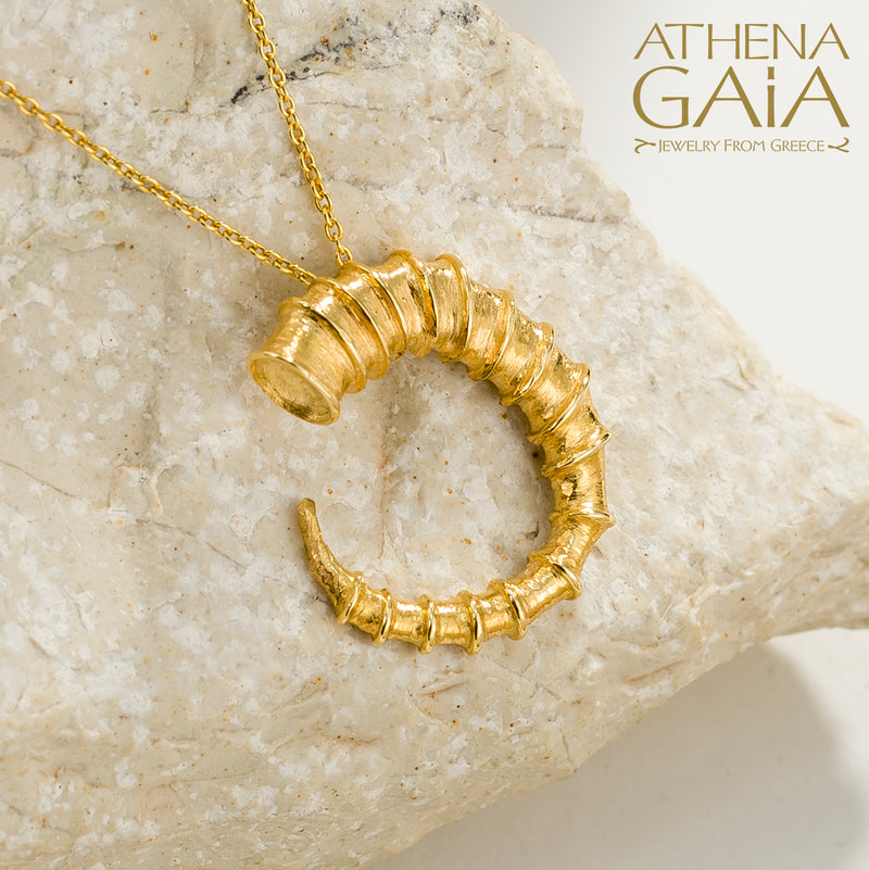 Ram Horn - 18k Gold - Pendant Necklace (Large)
