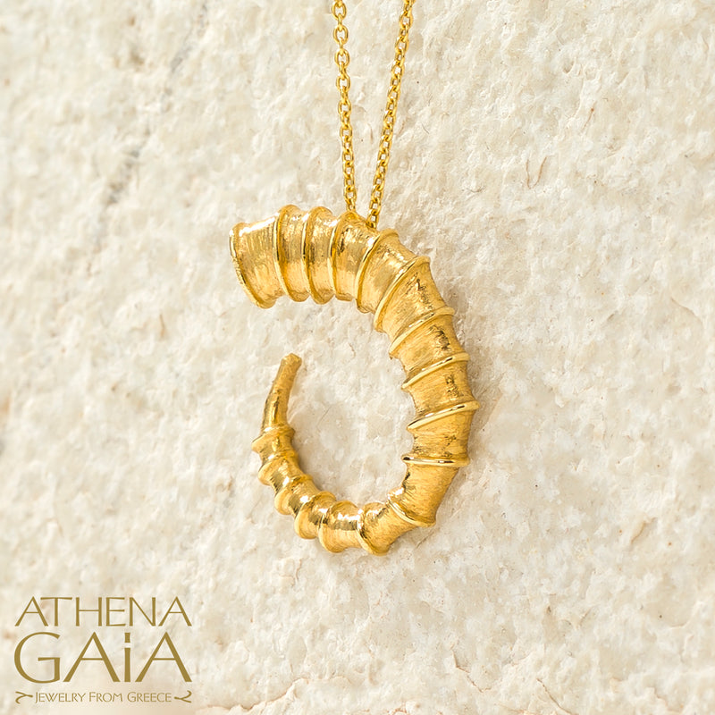 Ram Horn - 18k Gold - Pendant Necklace (Small)