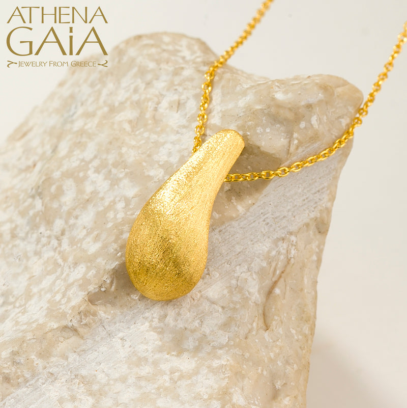 Ocean Waves Pendant Necklace - 18k Gold Necklace