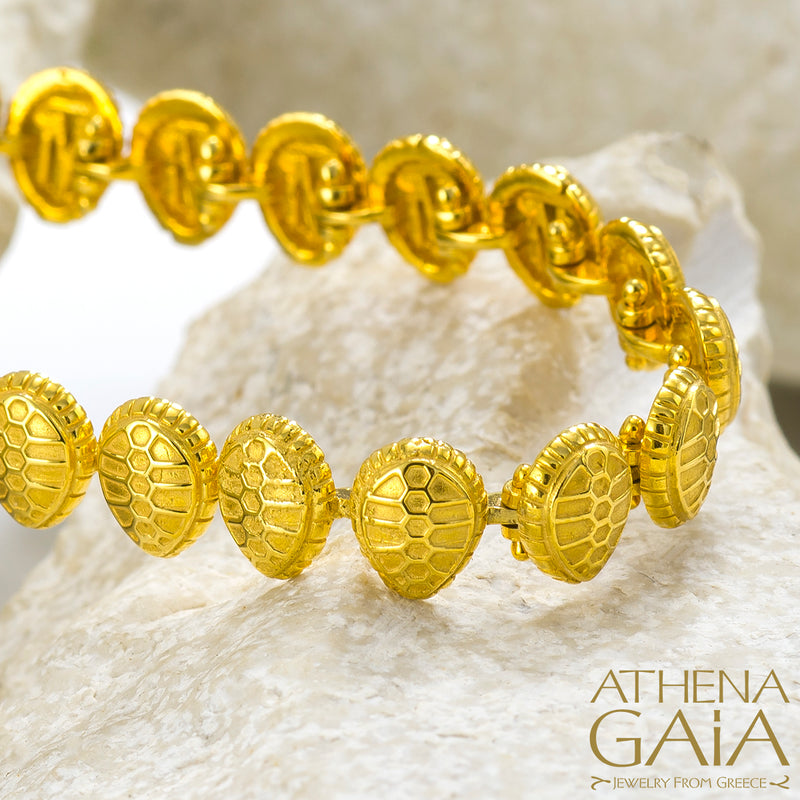Cosmos Tortoise Bracelet - 18k Gold Bracelet