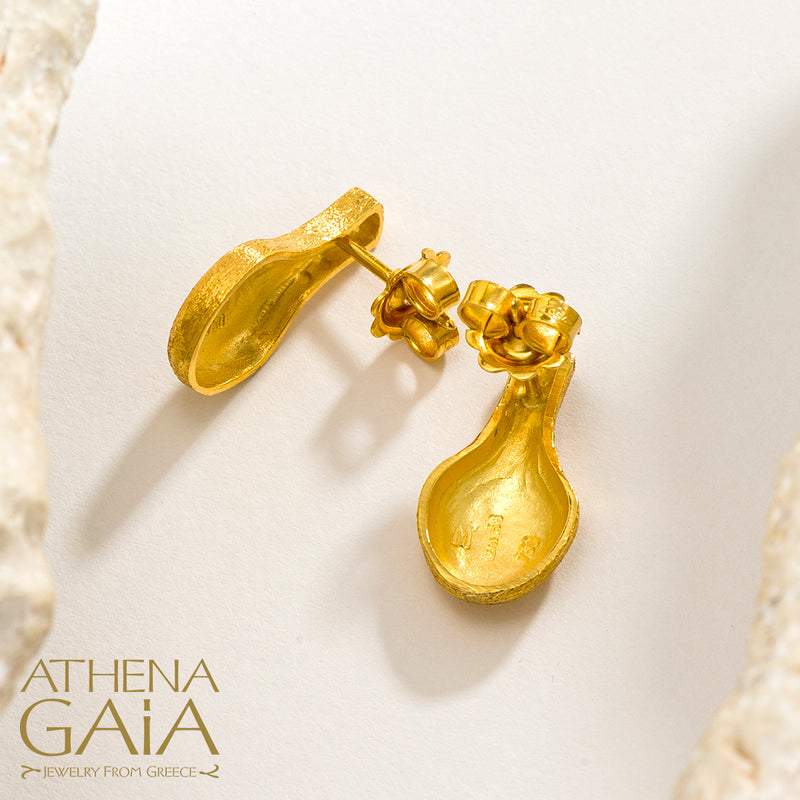 Cycladic Idols Amphora Post Earrings -18k Gold Earrings