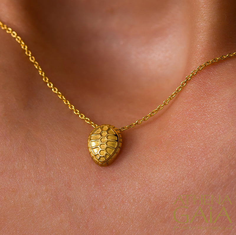 Cosmos Tortoise Pendant Necklace - 18k Gold Necklace