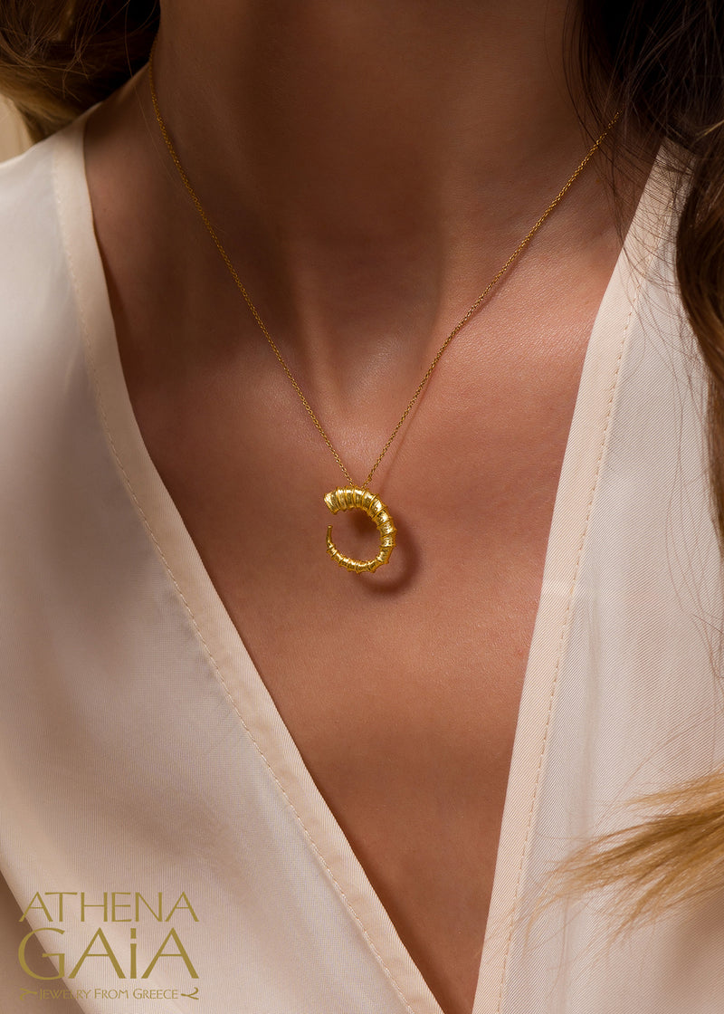 Ram Horn - 18k Gold - Pendant Necklace (Small)