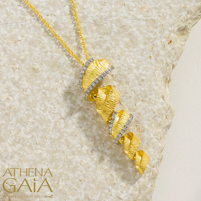 Ribbons Pendant Necklace - 18k Gold Necklace