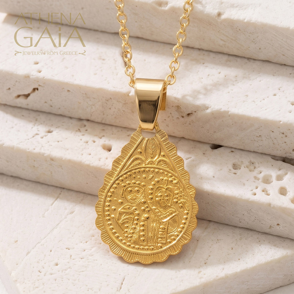 Justinian and Theodora with Jesus (Small) - 14k Yellow Gold - Drop Konstantinata