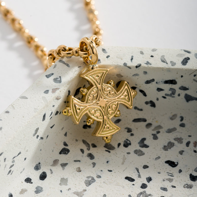 Etched Maltese Cross - 18k Gold by Gerochristo