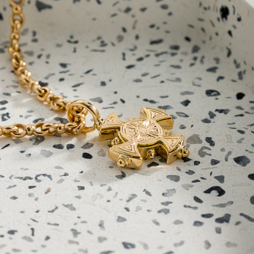 Etched Maltese Cross - 18k Gold by Gerochristo