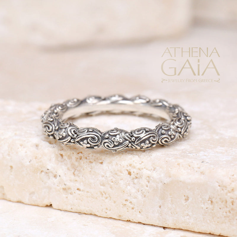 Meadow Breeze Oval Accent Ring - Sterling Silver Ring - Stackable Ring