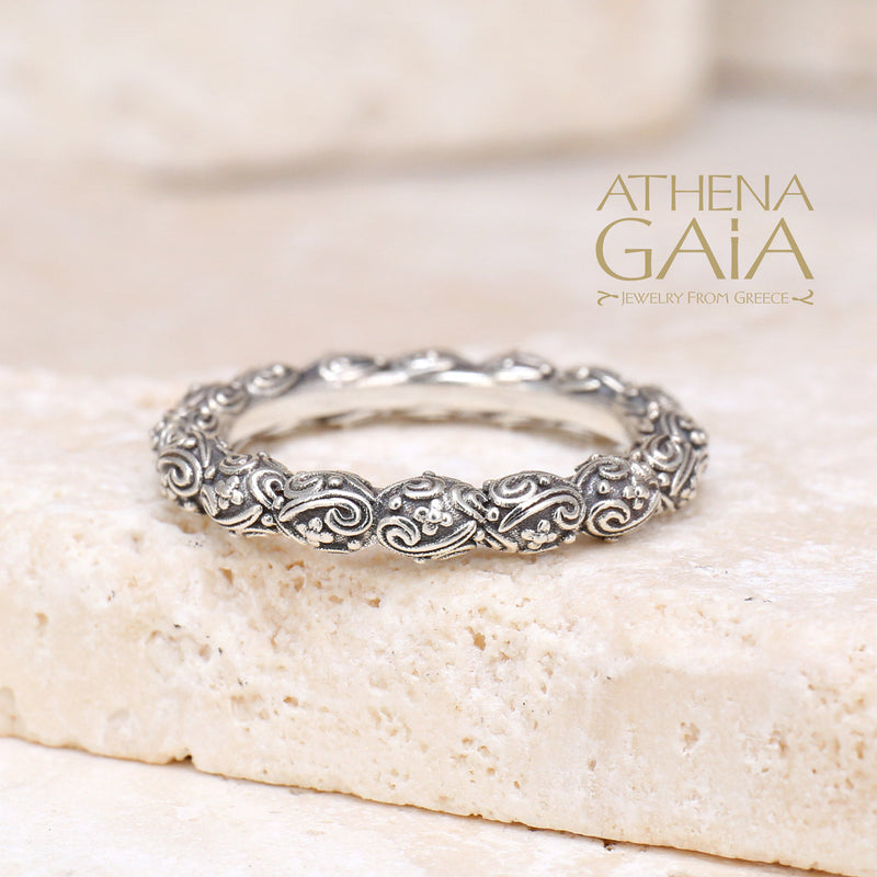 Meadow Breeze Oval Accent Ring - Sterling Silver Ring - Stackable Ring