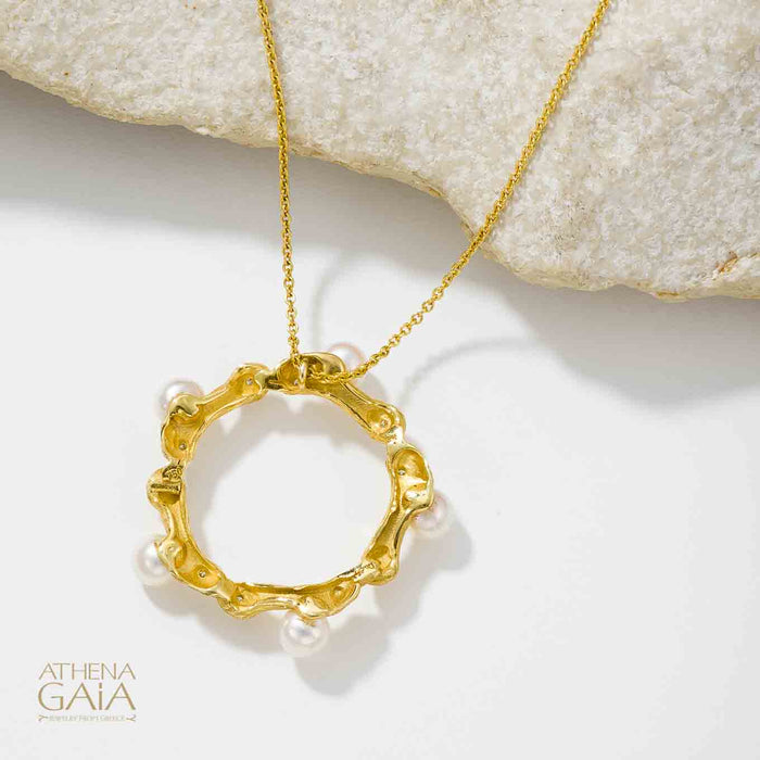 Four Seasons Winter Pearl Circle Pendant Necklace (Small) - 18k Gold - Pearl Necklace