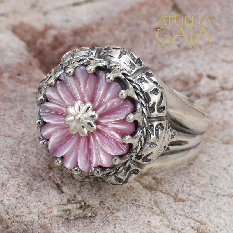 Mother of Pearl Flower Ring - Sterling Silver Ring - Cocktail Ring