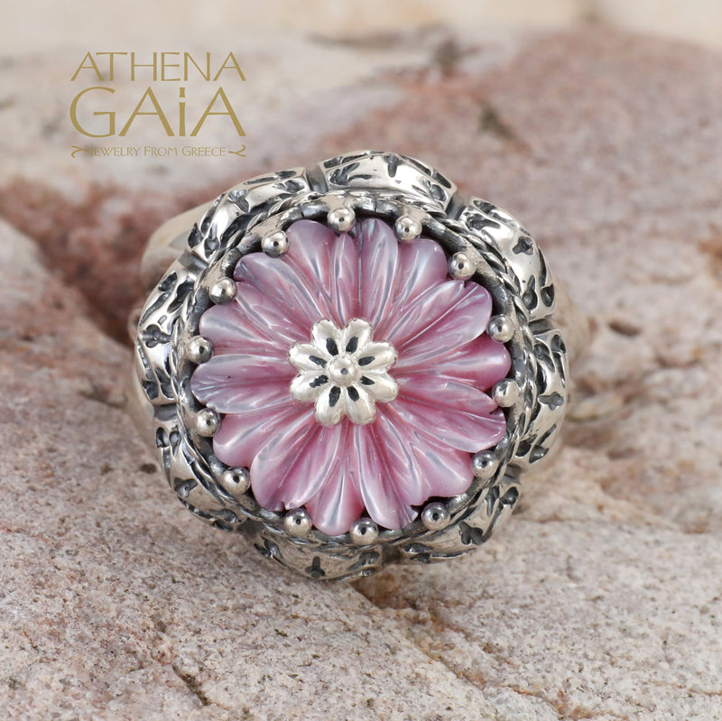Mother of Pearl Flower Ring - Sterling Silver Ring - Cocktail Ring