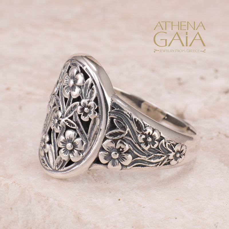 Harmony Wide Band Oval Ring - Sterling Silver - Cocktail Ring