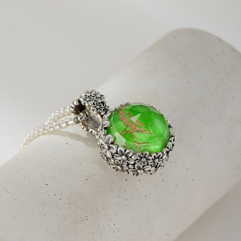 Pop Rocks Wild Flower Anthemis Bezel Round Pendant - Sterling Silver Pendant