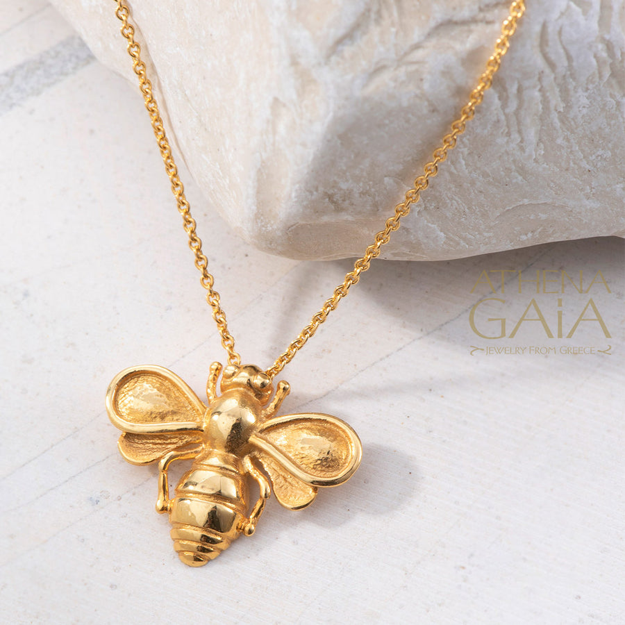 Herbs Let it Bee Pendant Necklace - 18k Gold Necklace