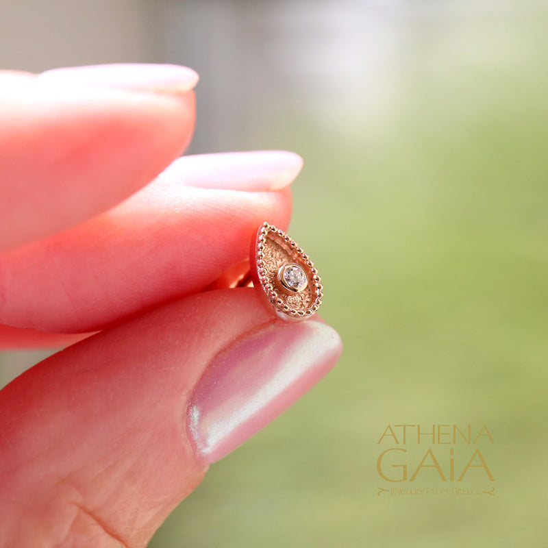 Geometric Diamond Drop Earrings - 18k Gold - Stud Earrings