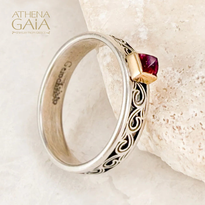 Kyma Stackable Band Ring