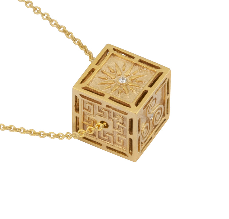 Mythical Phillip's Star Pendant Necklace - 18k Gold Necklace