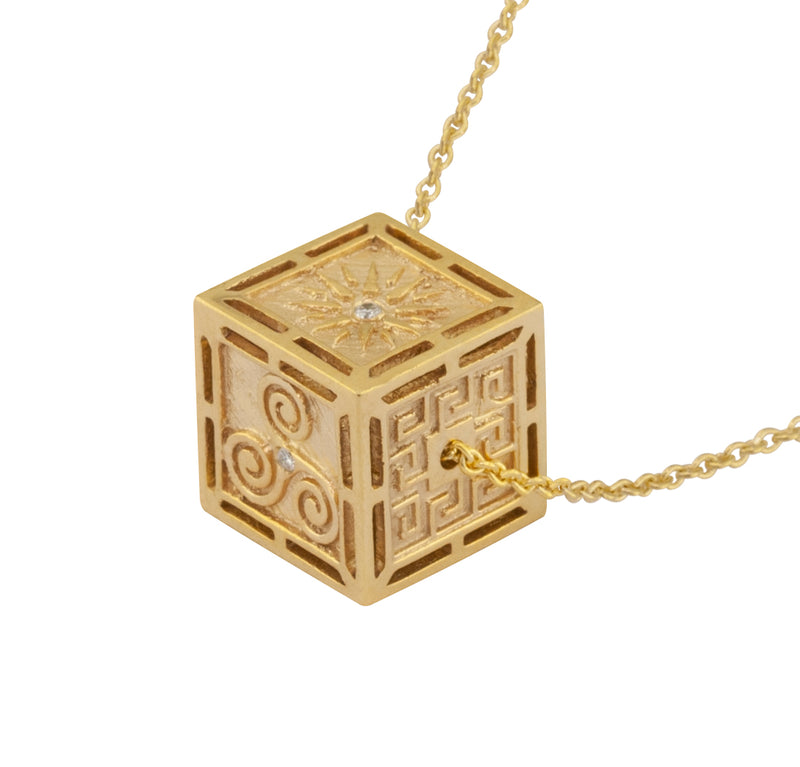 Mythical Phillip's Star Pendant Necklace - 18k Gold Necklace