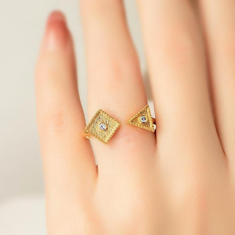 Geometric Triangle Diamond Ring - 18k Gold Ring - Cocktail Ring
