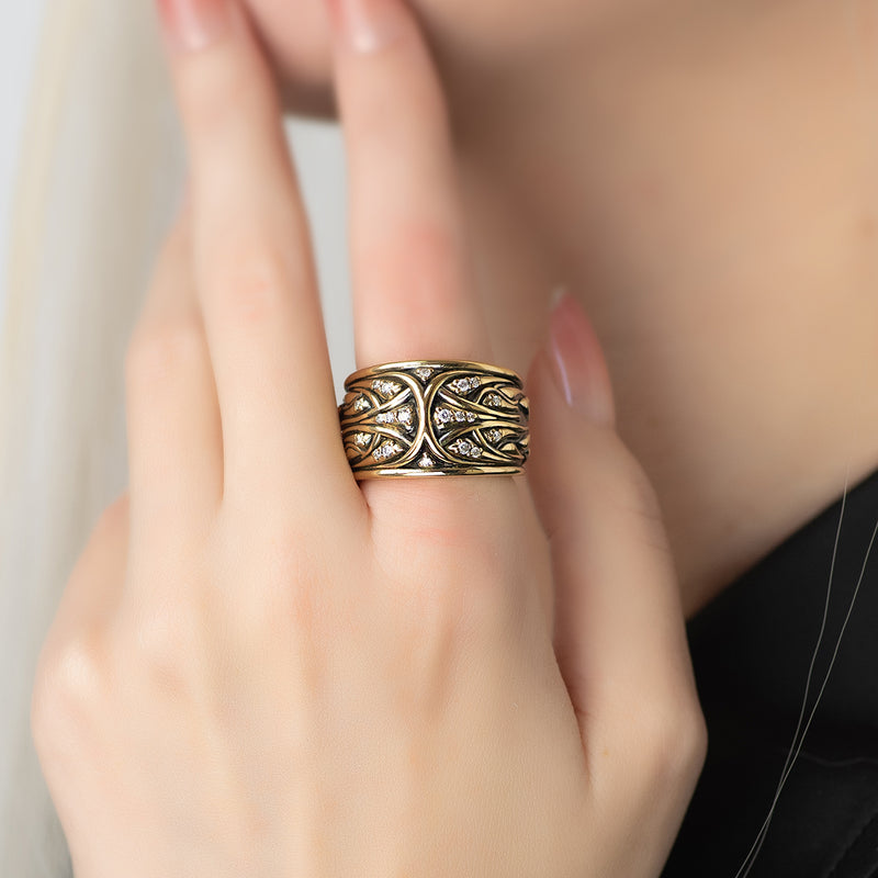 Galaxy Fiery Comets Ring - 18k Gold Ring - Cigar Band Ring