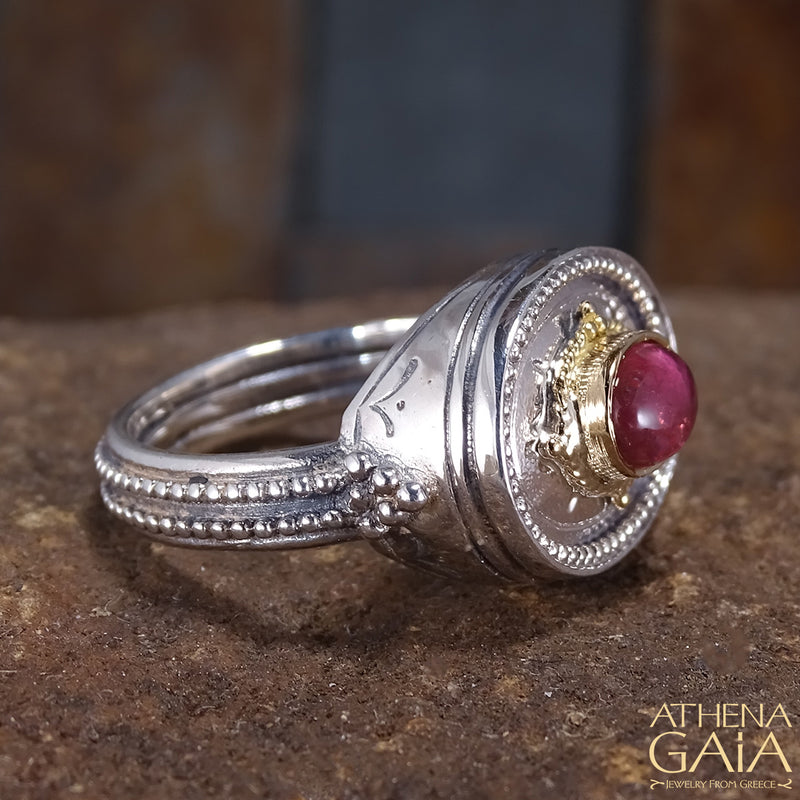 Cyclades Oval Ring - 18k Gold & Sterling Silver Ring - Signet Ring