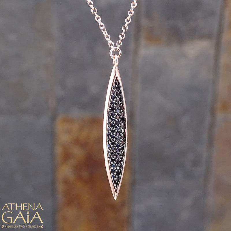 Mandorla Elegance Necklace -  14k Gold Necklace