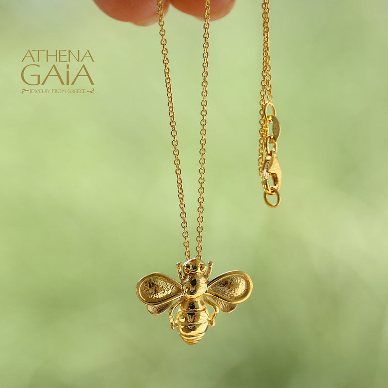 Herbs Let it Bee Pendant Necklace - 18k Gold Necklace