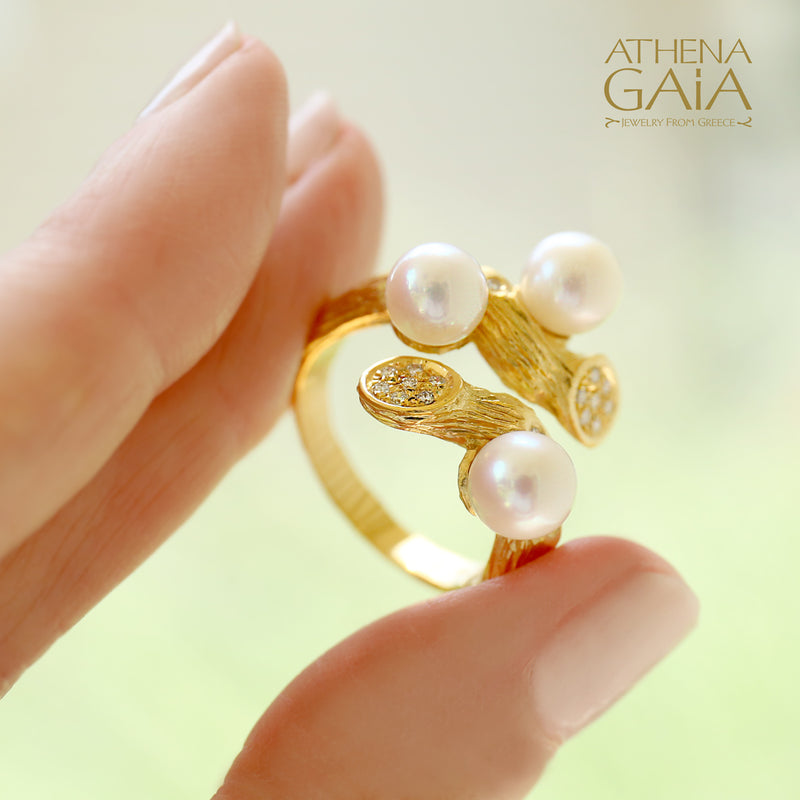 Four Seasons Winter Pearl Ring - 18k Gold Ring - Cocktail Ring