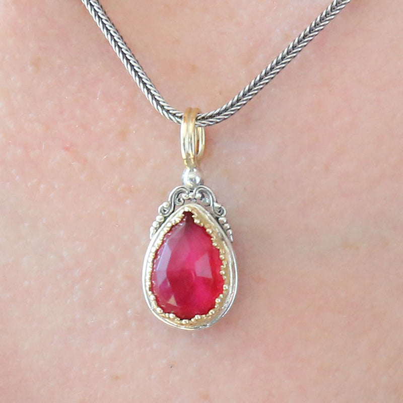 Pop Rocks Teardrop Pendant - 18k Gold Pendant