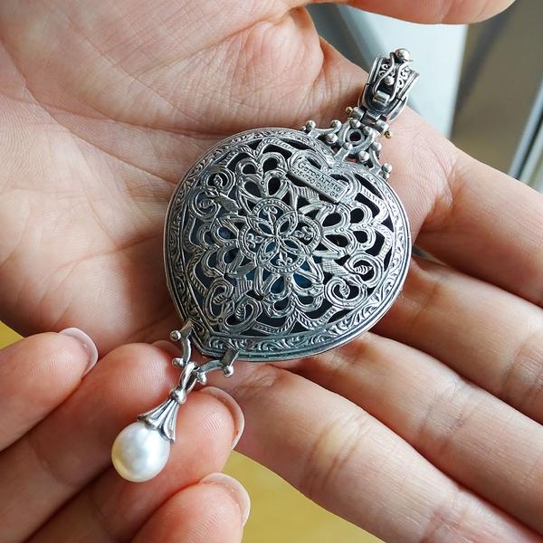 Pop Rocks Imperial Heart Pendant - 18k Gold & Sterling Silver Pendant