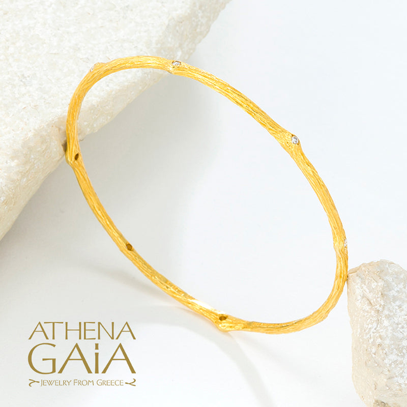 Four Seasons Winter Bracelet - 18k Gold - Solid Bangle Bracelet