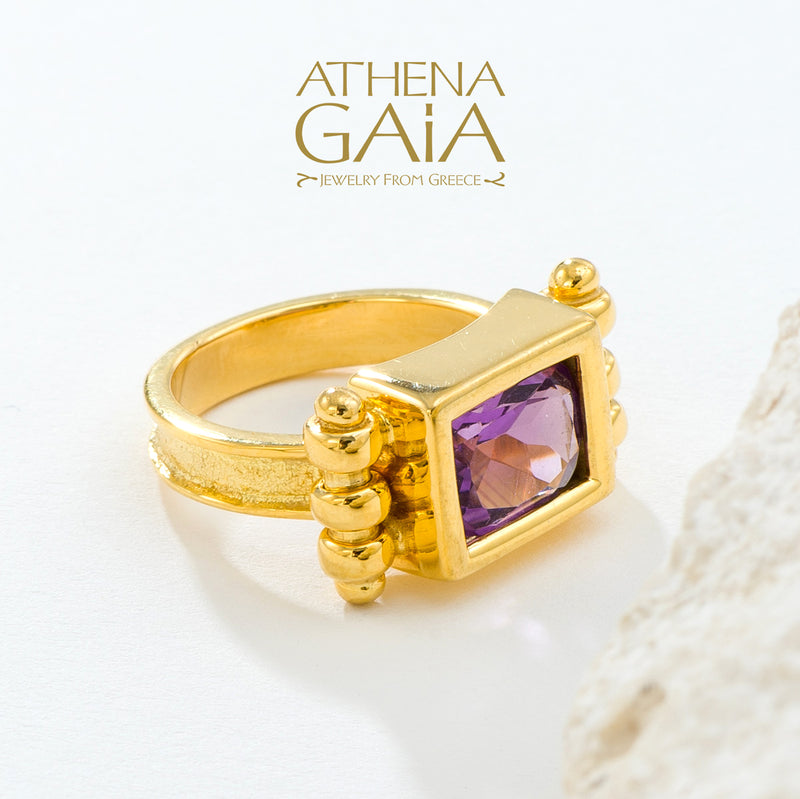 Shadow and Light Amethyst Ring - 18k Gold Ring - Cocktail Ring